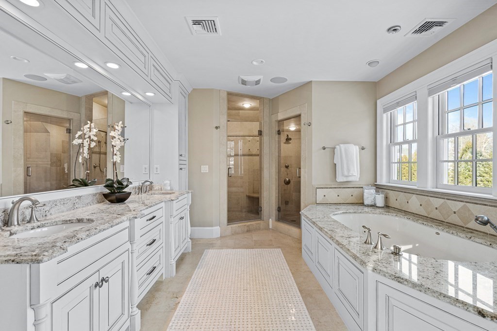 92 Hundreds Road Wellesley, MA 02481 - Photo 21 of 42