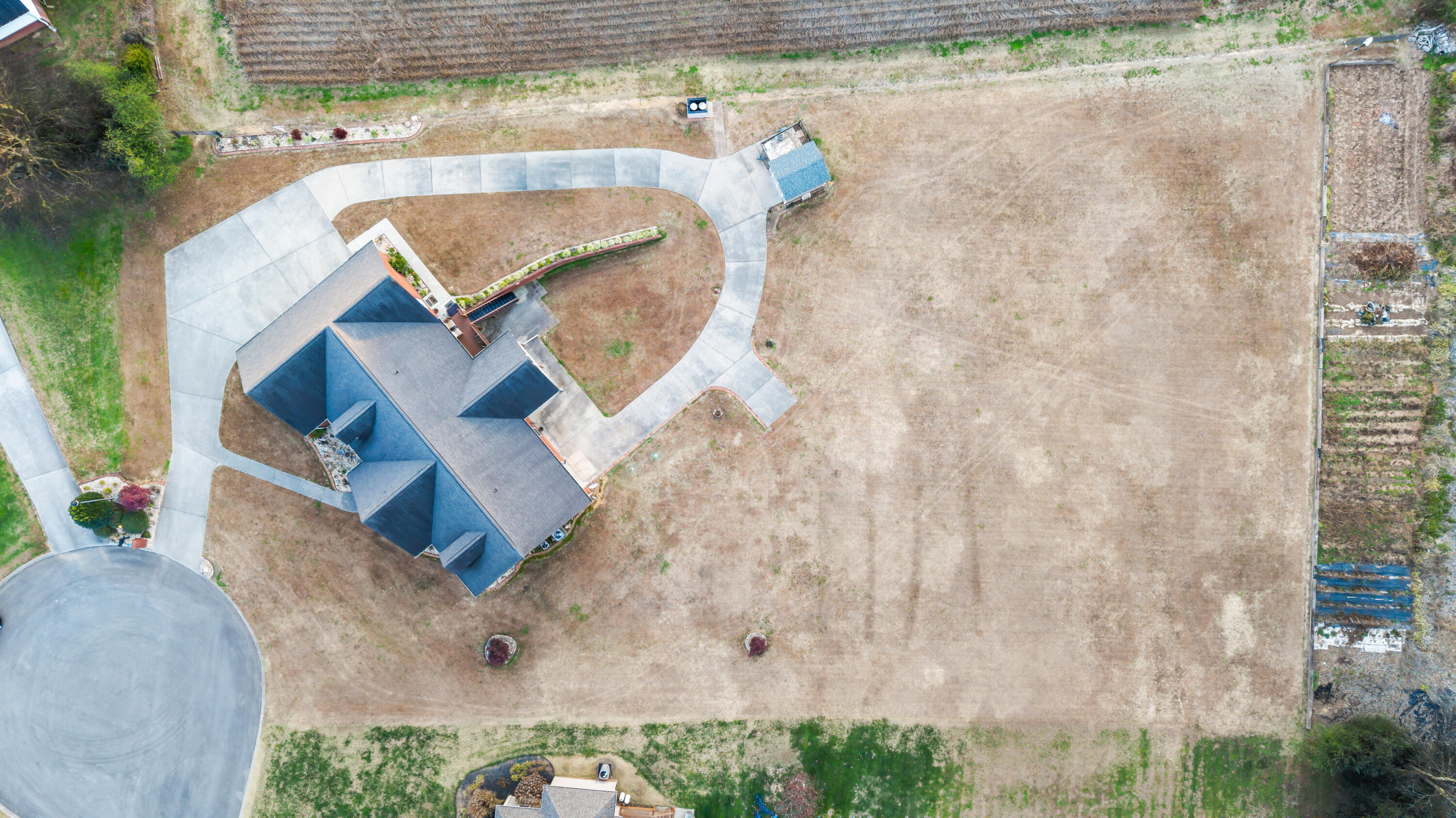 268 Gentle Mist Lane Cleveland, TN 37312 - Photo 47 of 77 DJI_20251114061511_0901_D