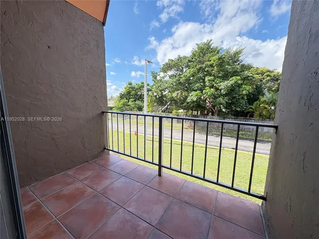 $2,150 | 9453 Southwest 76th Street, Unit S7, Miami, FL 33173