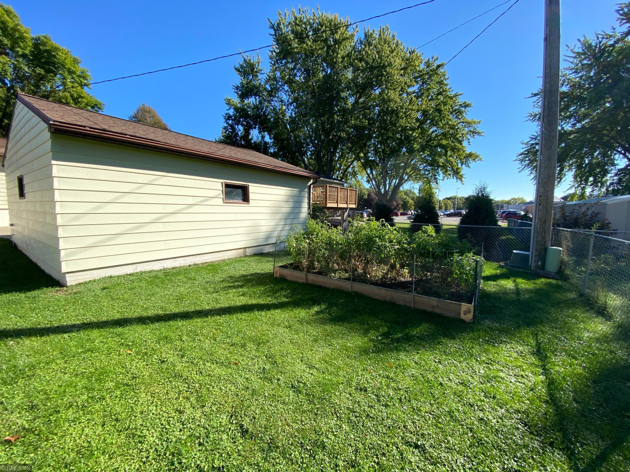1308 40th Street Northwest Rochester, MN 55901 - Photo 5 of 32