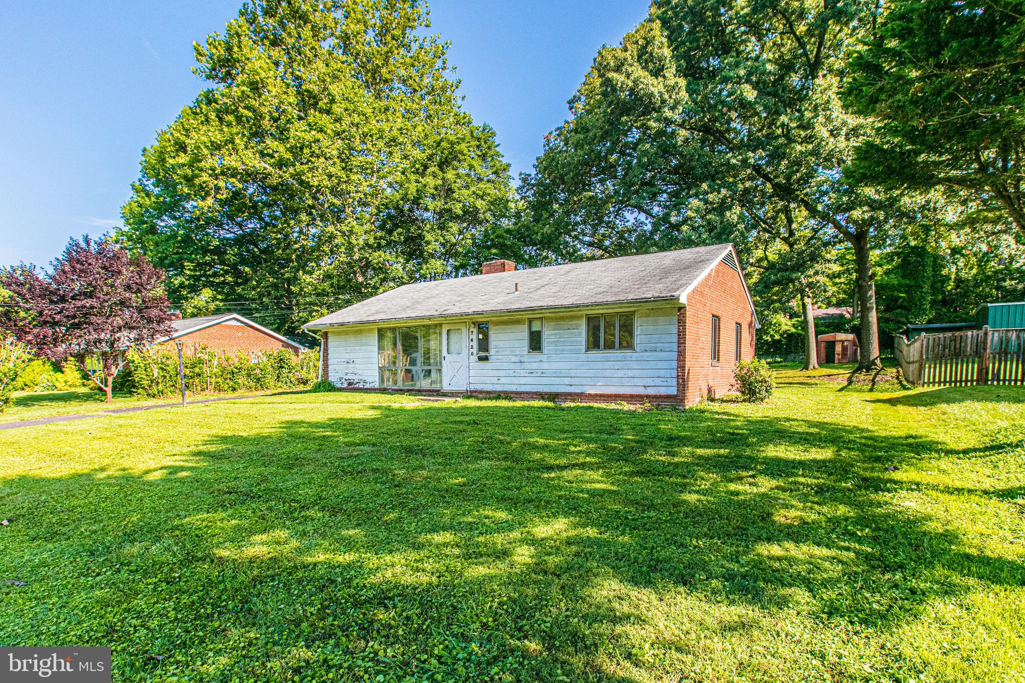7420 Axton Street Springfield, VA 22151 - Photo 3 of 46 Gallery Image 3