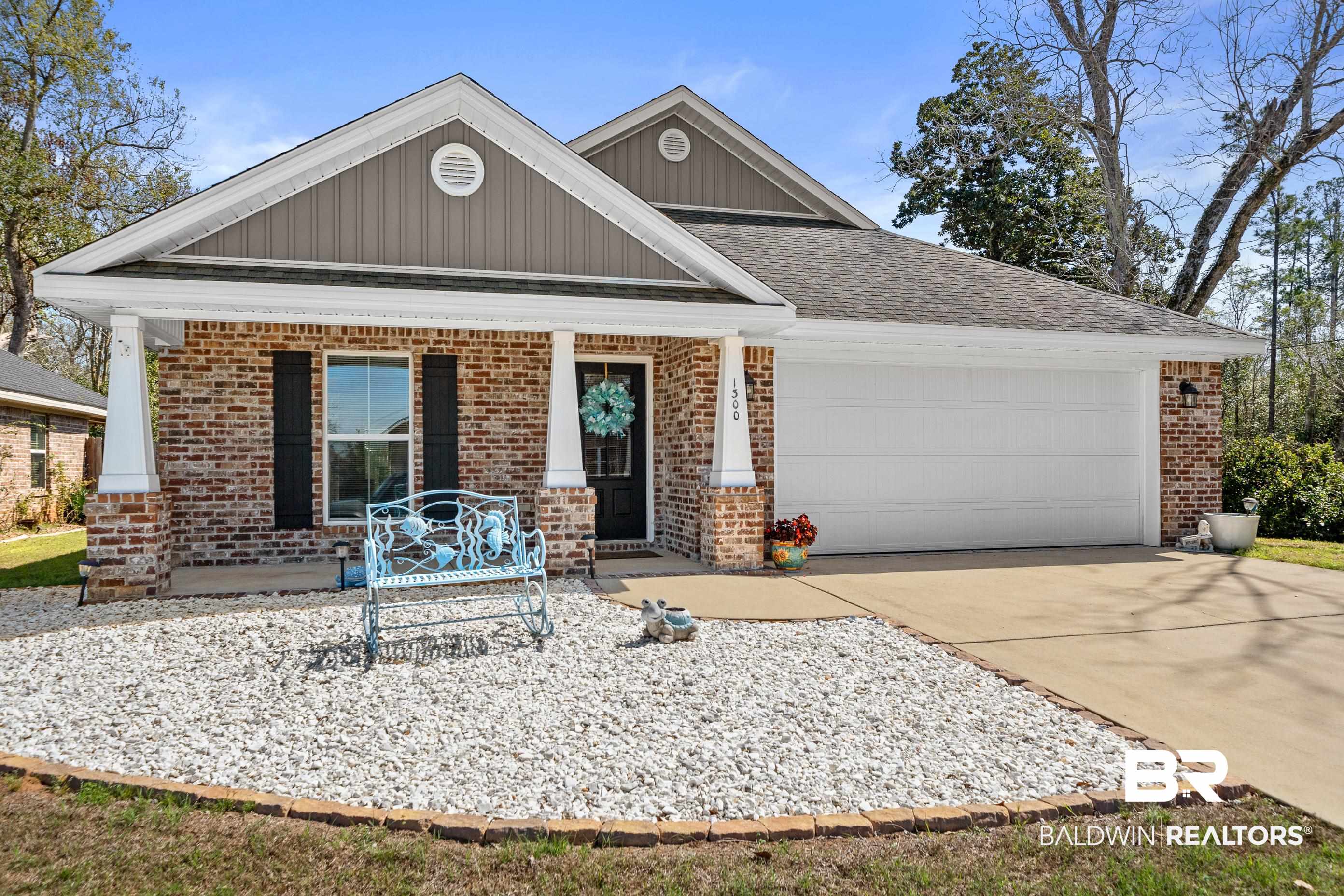 1300 Majesty Loop Foley, AL 36535 - Photo 2 of 29