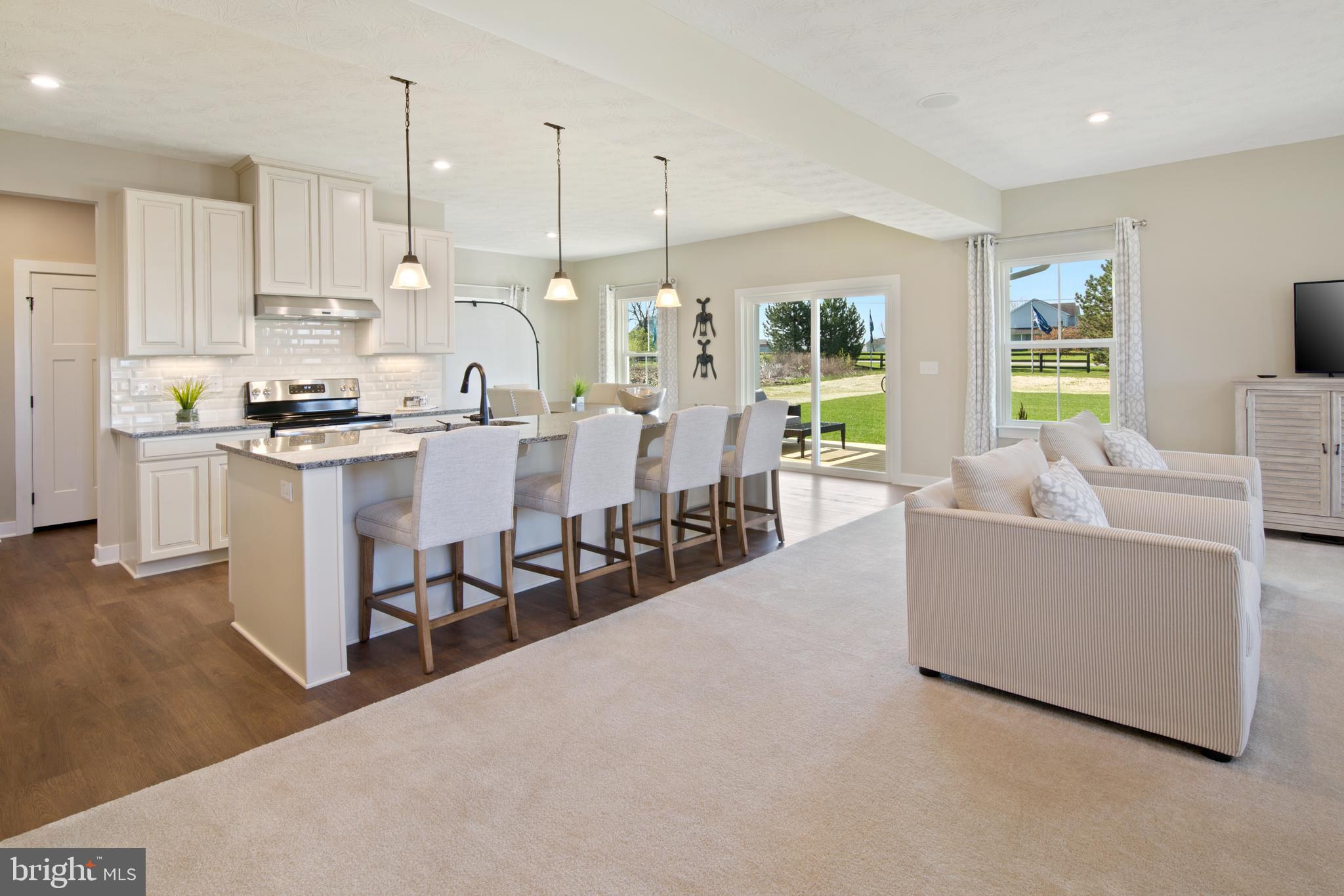 1252 Wallace Way Ranson, WV 25438 - Photo 10 of 19