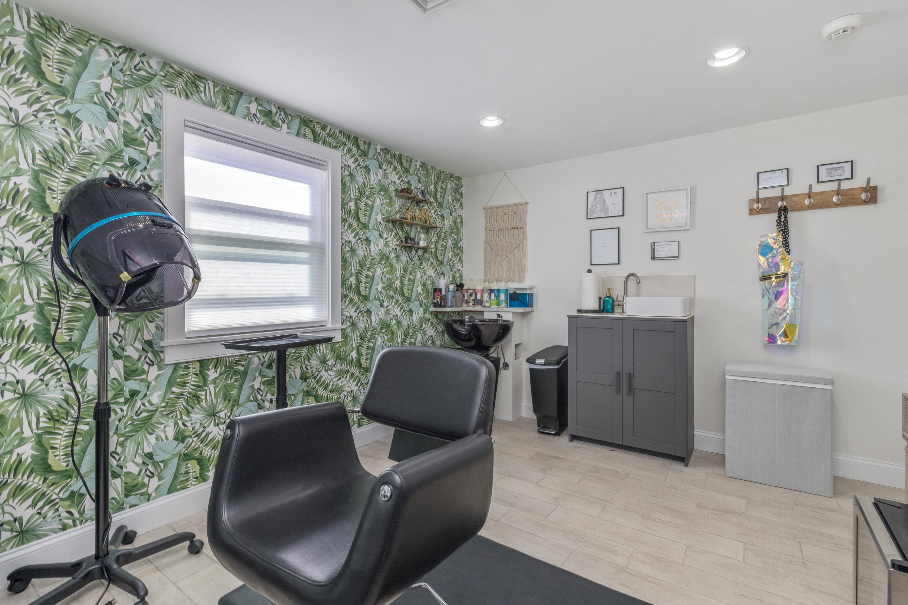 712 Main Street Hyannis, MA 02601 - Photo 44 of 88 An Oasis of Self Care