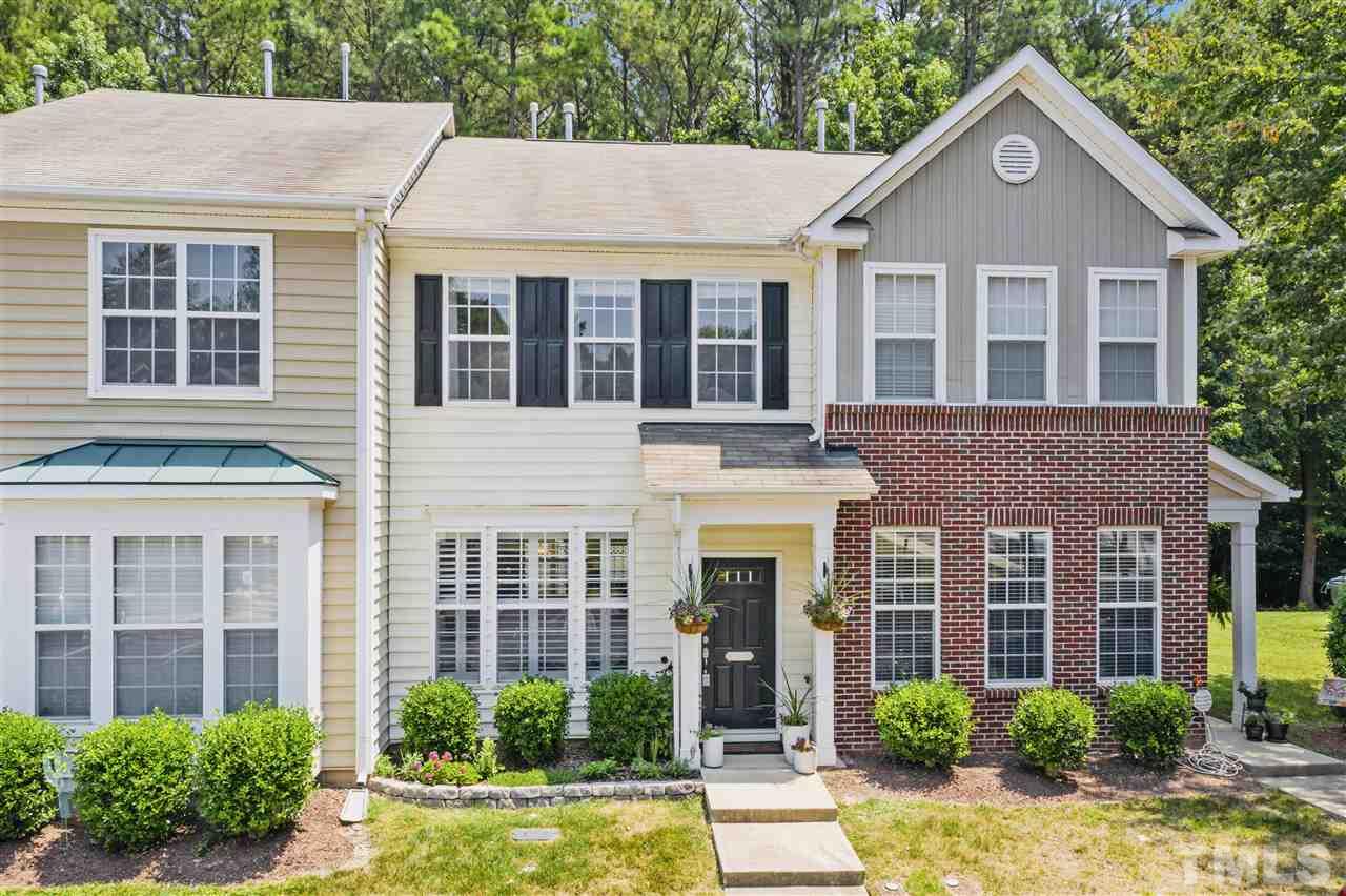 4526 Sugarbend Way Raleigh, NC 27606 - Photo 1 of 27 Gallery Image 1