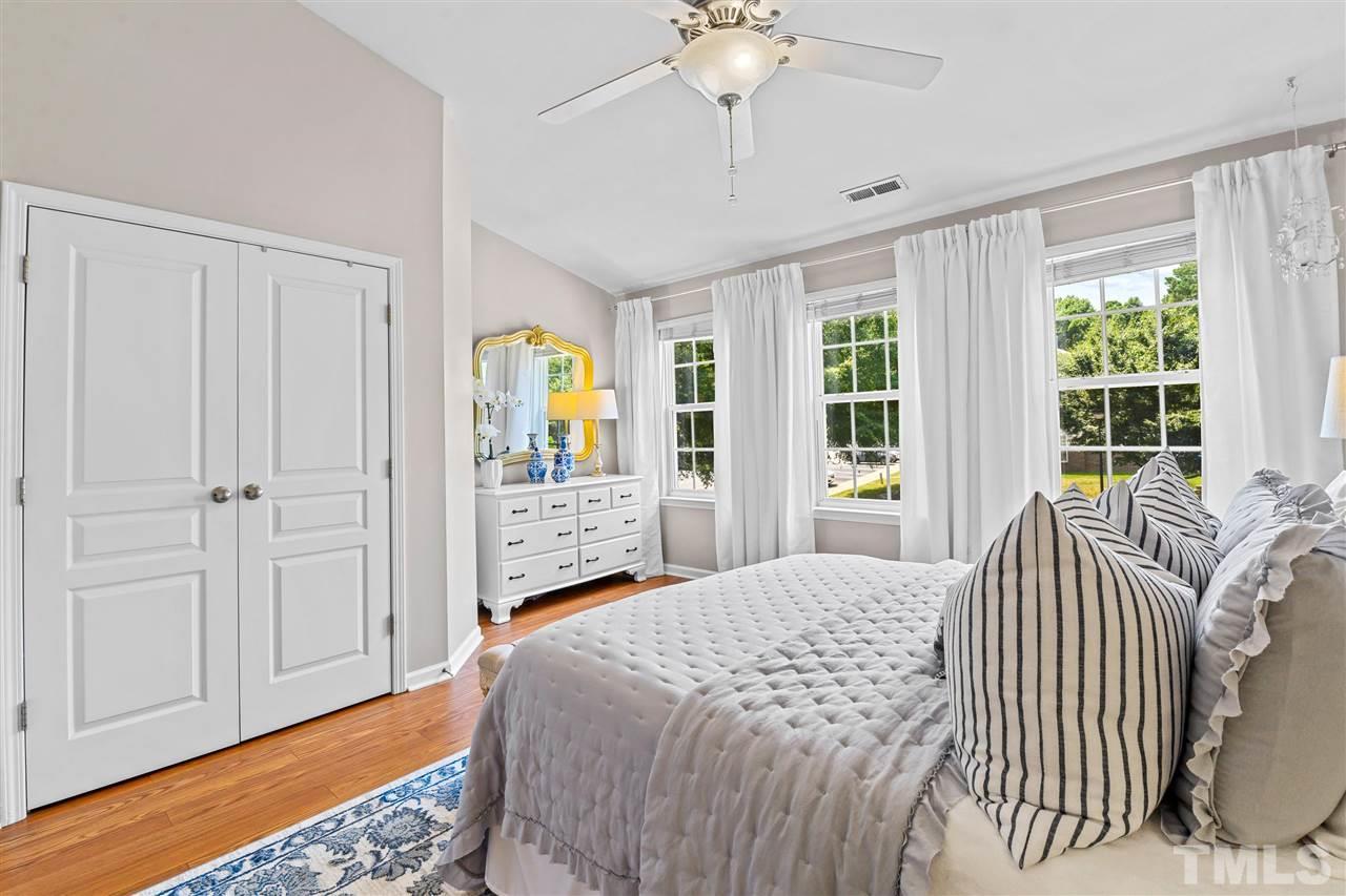 4526 Sugarbend Way Raleigh, NC 27606 - Photo 14 of 27 Gallery Image 14