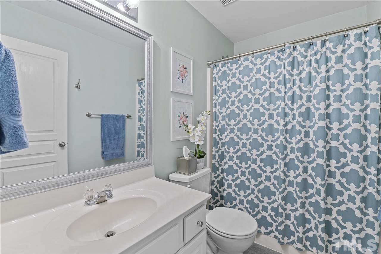 4526 Sugarbend Way Raleigh, NC 27606 - Photo 19 of 27 Gallery Image 19