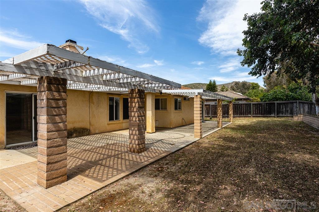 14125 Rio Court Poway, CA 92064 - Photo 14 of 24