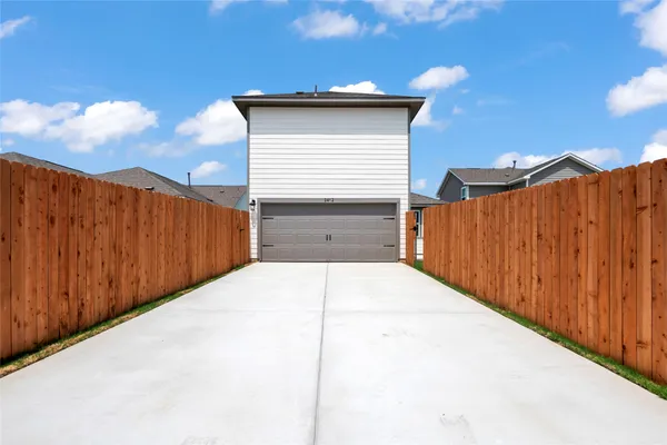 $2,495 | 2412 Ekvall Drive, Round Rock, TX 78665