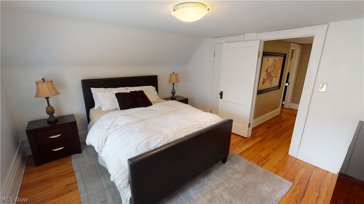3123 Warrington Road Cleveland, OH 44120 - Photo 15 of 19