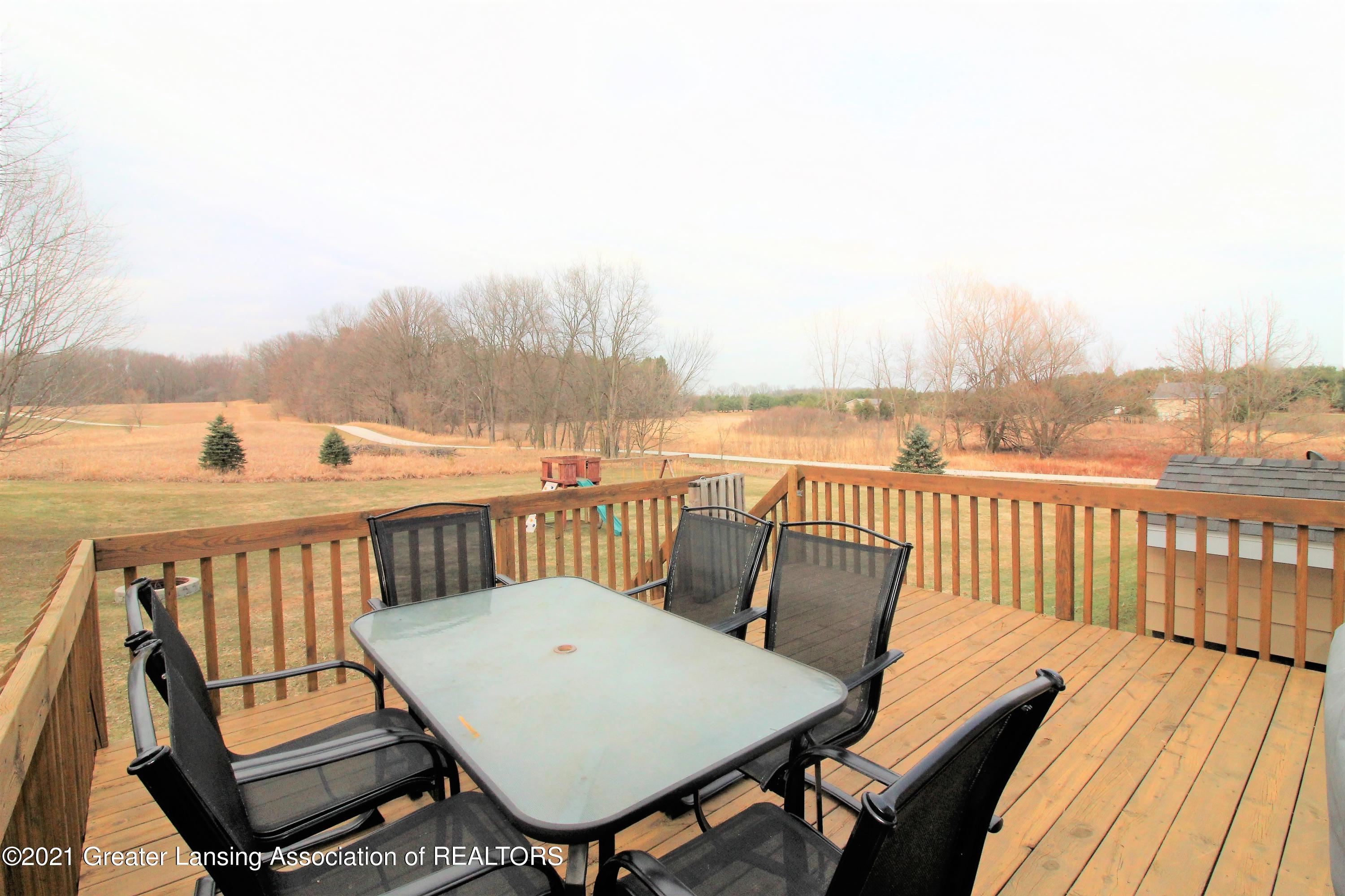 8370 West Howe Road Eagle, MI 48822 - Photo 42 of 45 deck