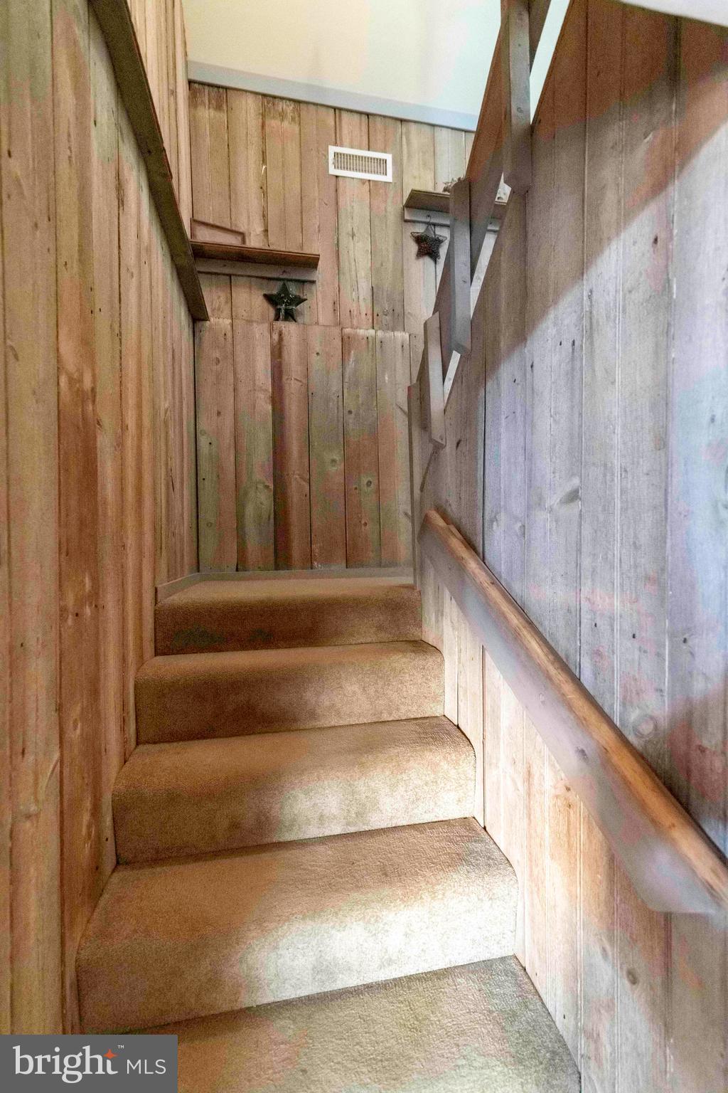 276 Cullen Road Oxford, PA 19363 - Photo 33 of 87 Stairway