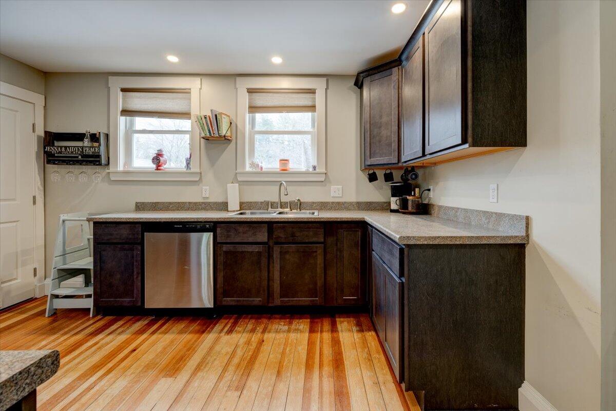 21 Sherburne Street Springvale, ME 04083 - Photo 9 of 29 21 Sherburne Street -9