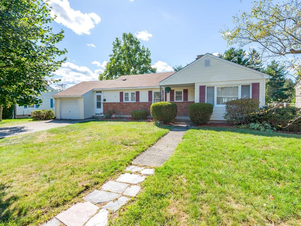 21 Thornton Road Worcester, MA 01606 - Photo 1 of 32 Gallery Image 1