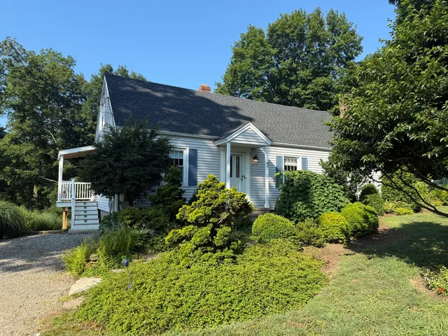 $4,500 | 111 Mill Hill Road, Fairfield, CT 06890