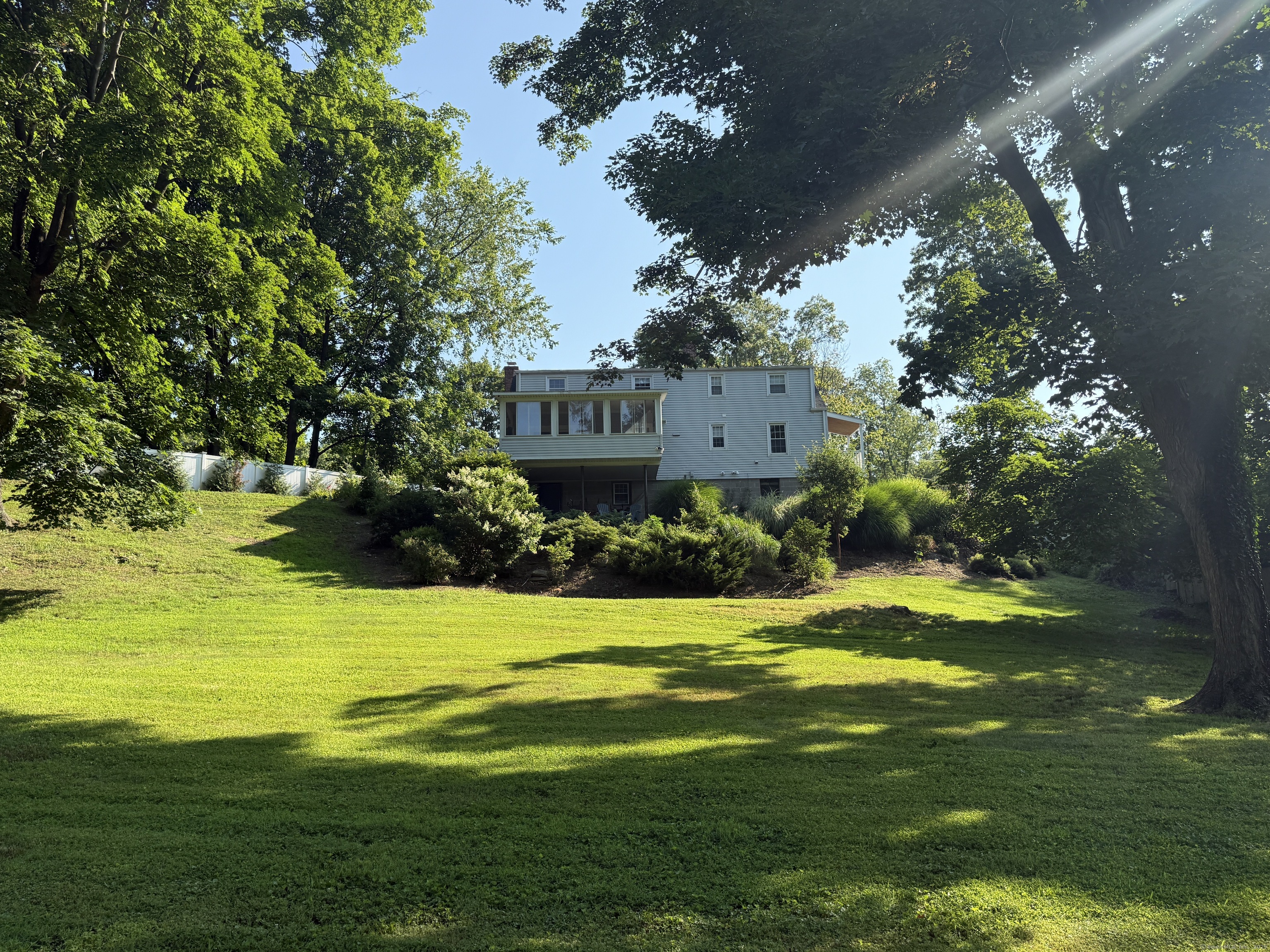 111 Mill Hill Road Fairfield, CT 06890 - Photo 36 of 39