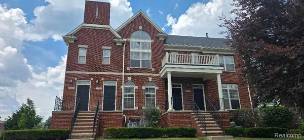 $2,100 | 1386 Raliegh Place, Troy, MI 48084