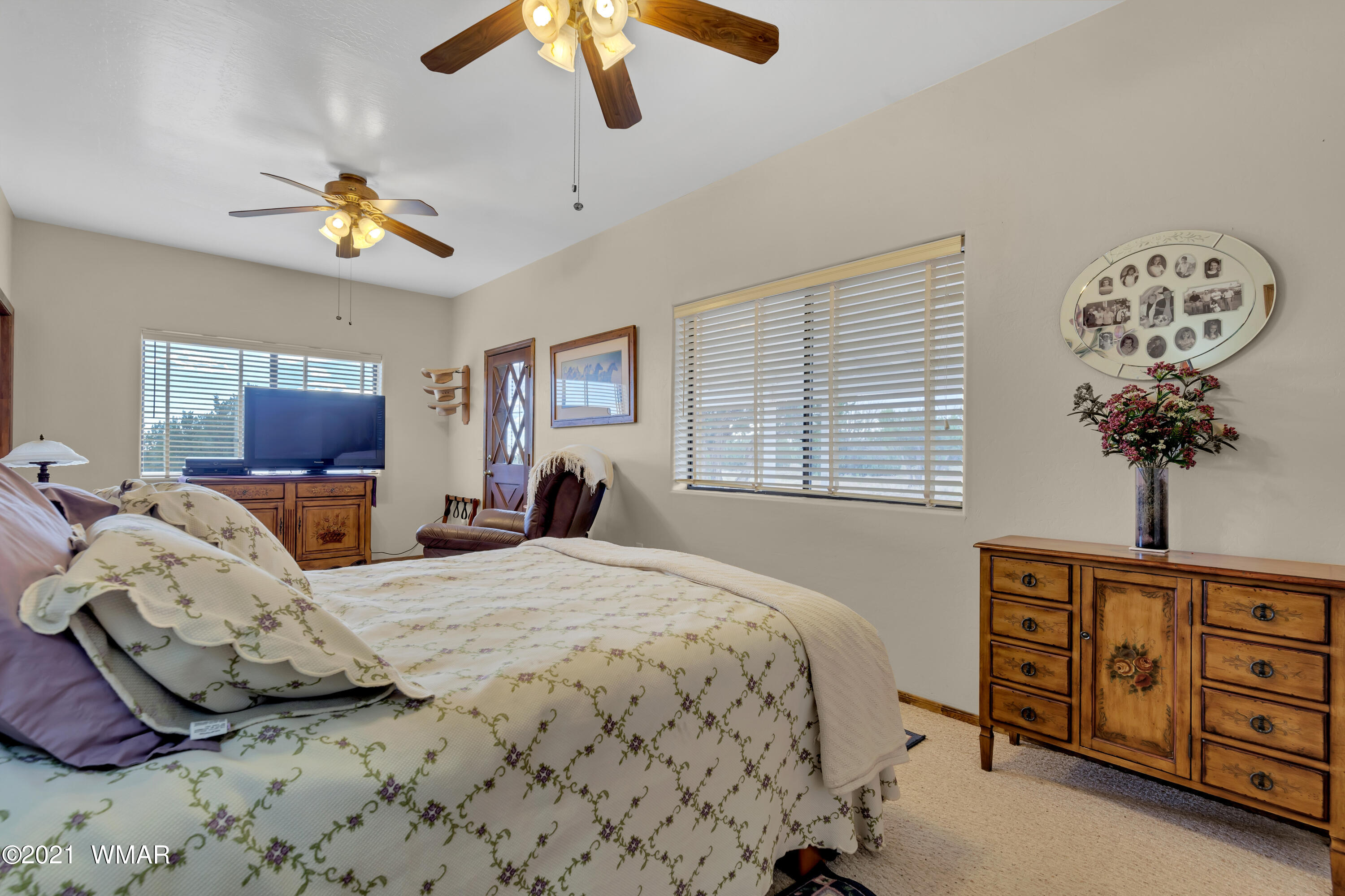 9125 Grant Road Show Low, AZ 85901 - Photo 22 of 64 Gallery Image 22