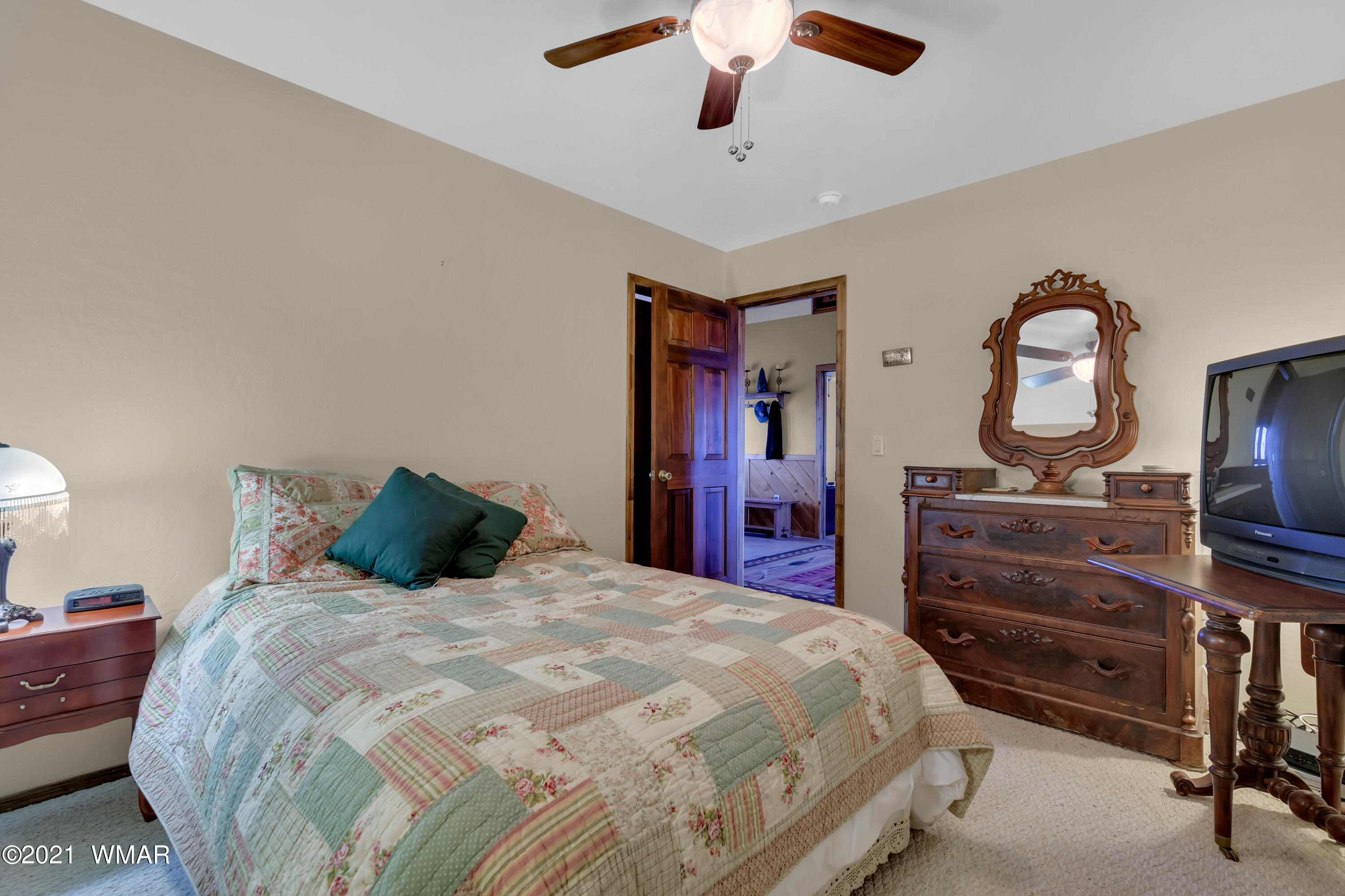 9125 Grant Road Show Low, AZ 85901 - Photo 25 of 64 Gallery Image 25
