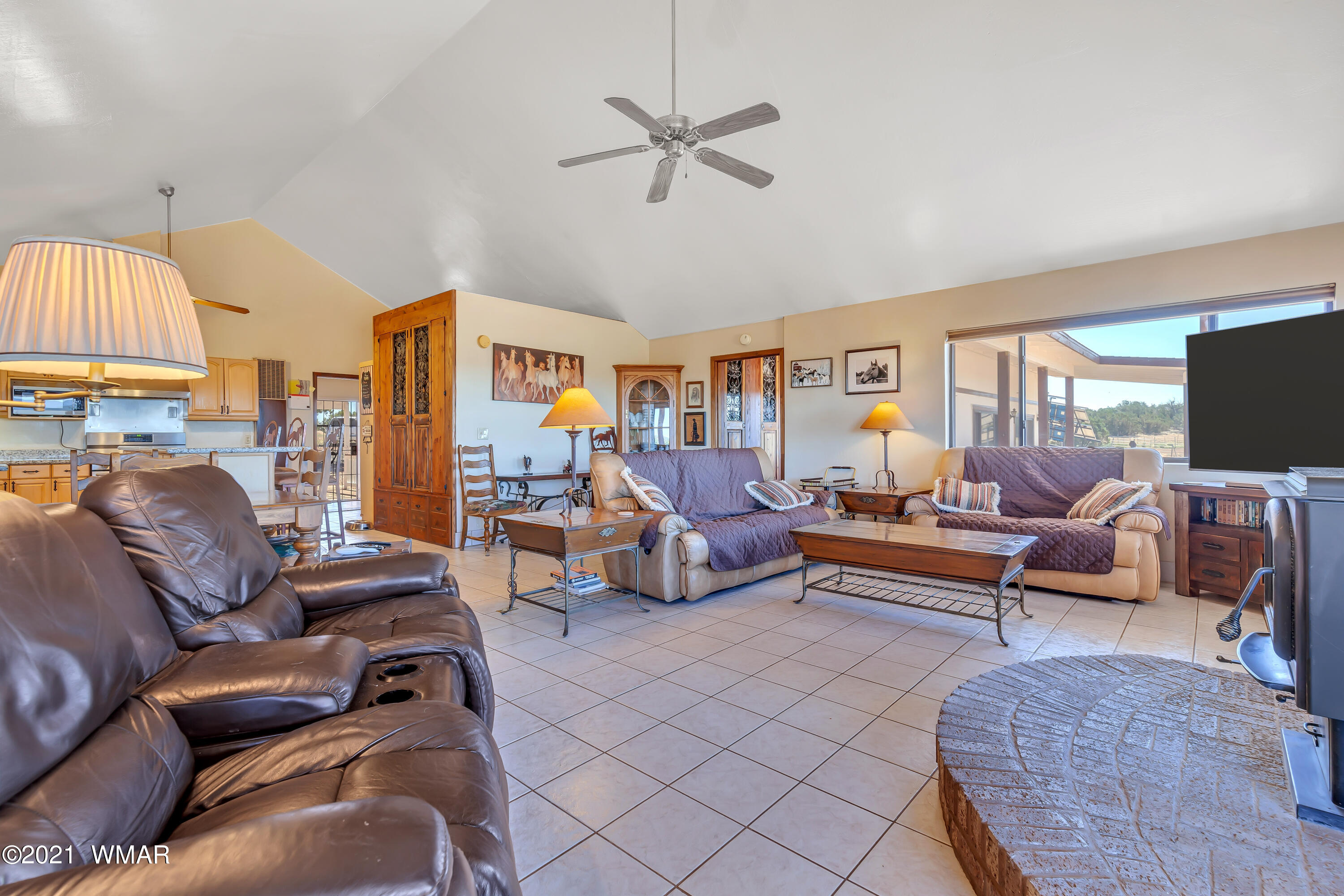 9125 Grant Road Show Low, AZ 85901 - Photo 32 of 64 Gallery Image 32