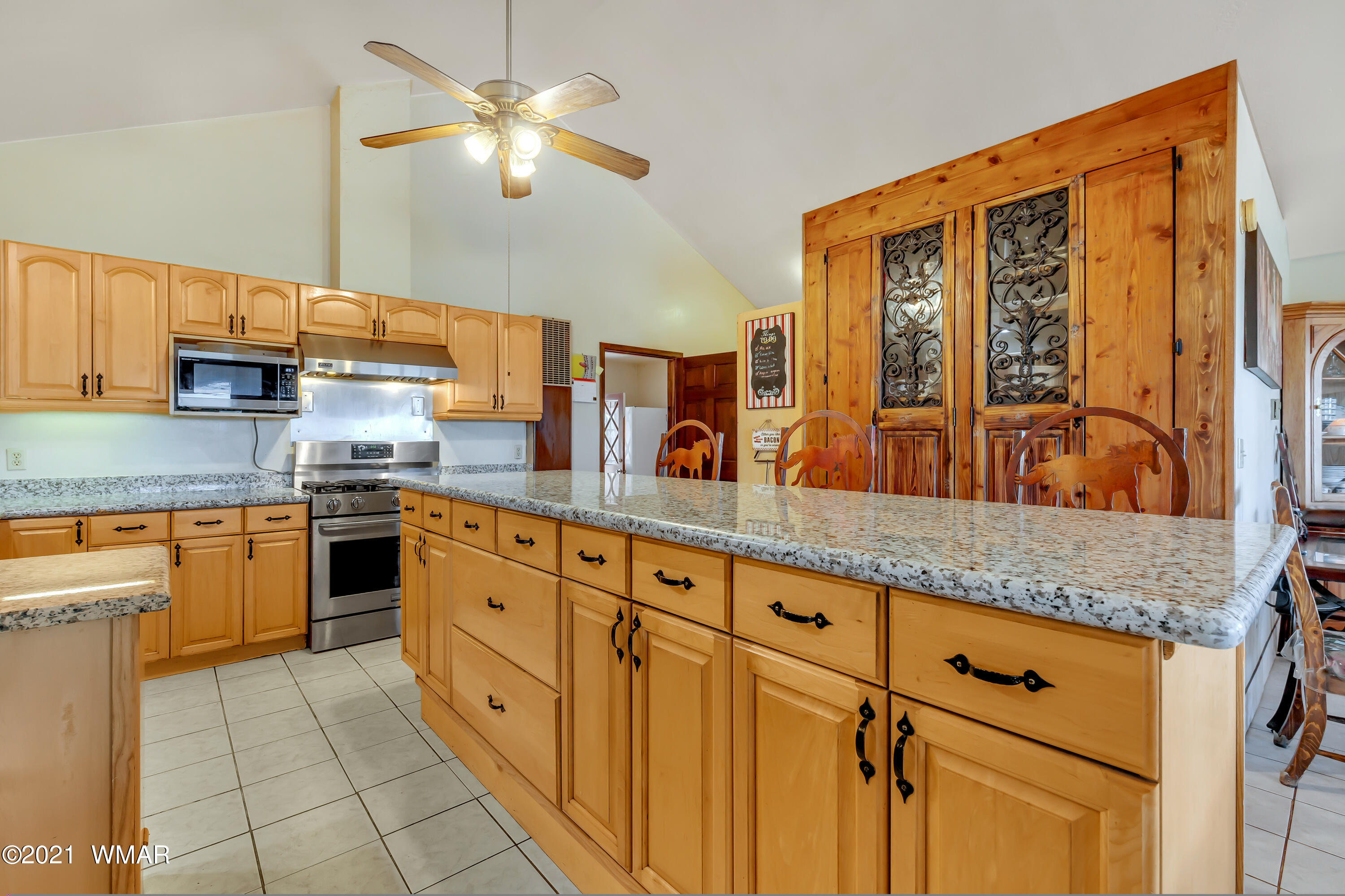 9125 Grant Road Show Low, AZ 85901 - Photo 36 of 64 Gallery Image 36