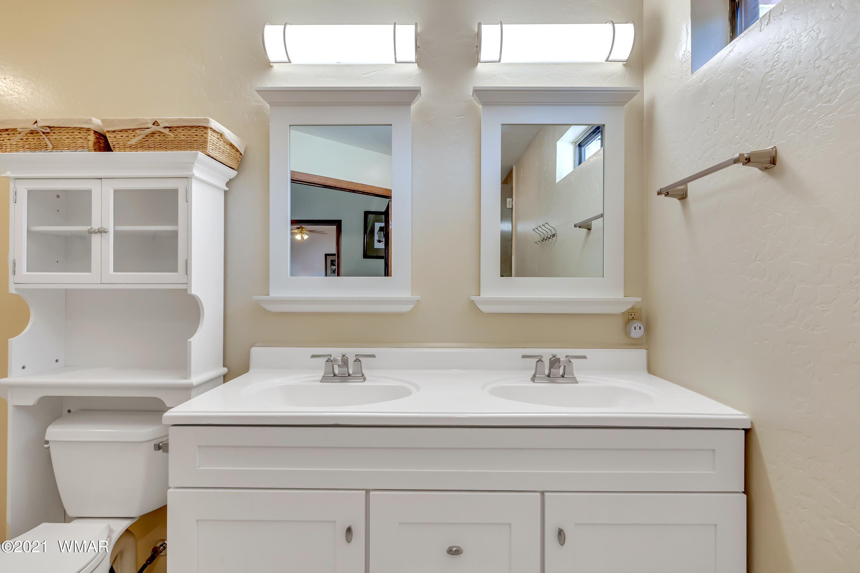 9125 Grant Road Show Low, AZ 85901 - Photo 41 of 64 Gallery Image 41
