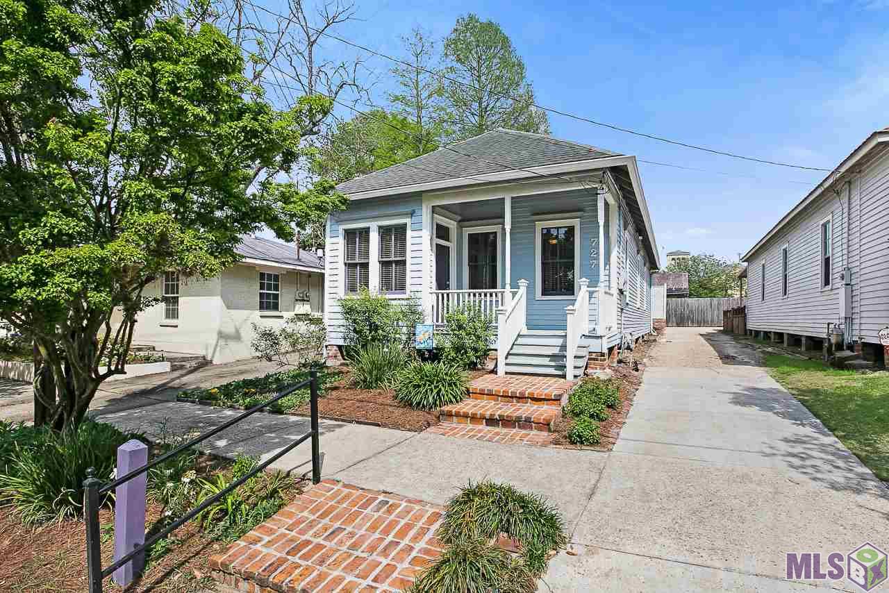 727 MAXIMILLIAN ST