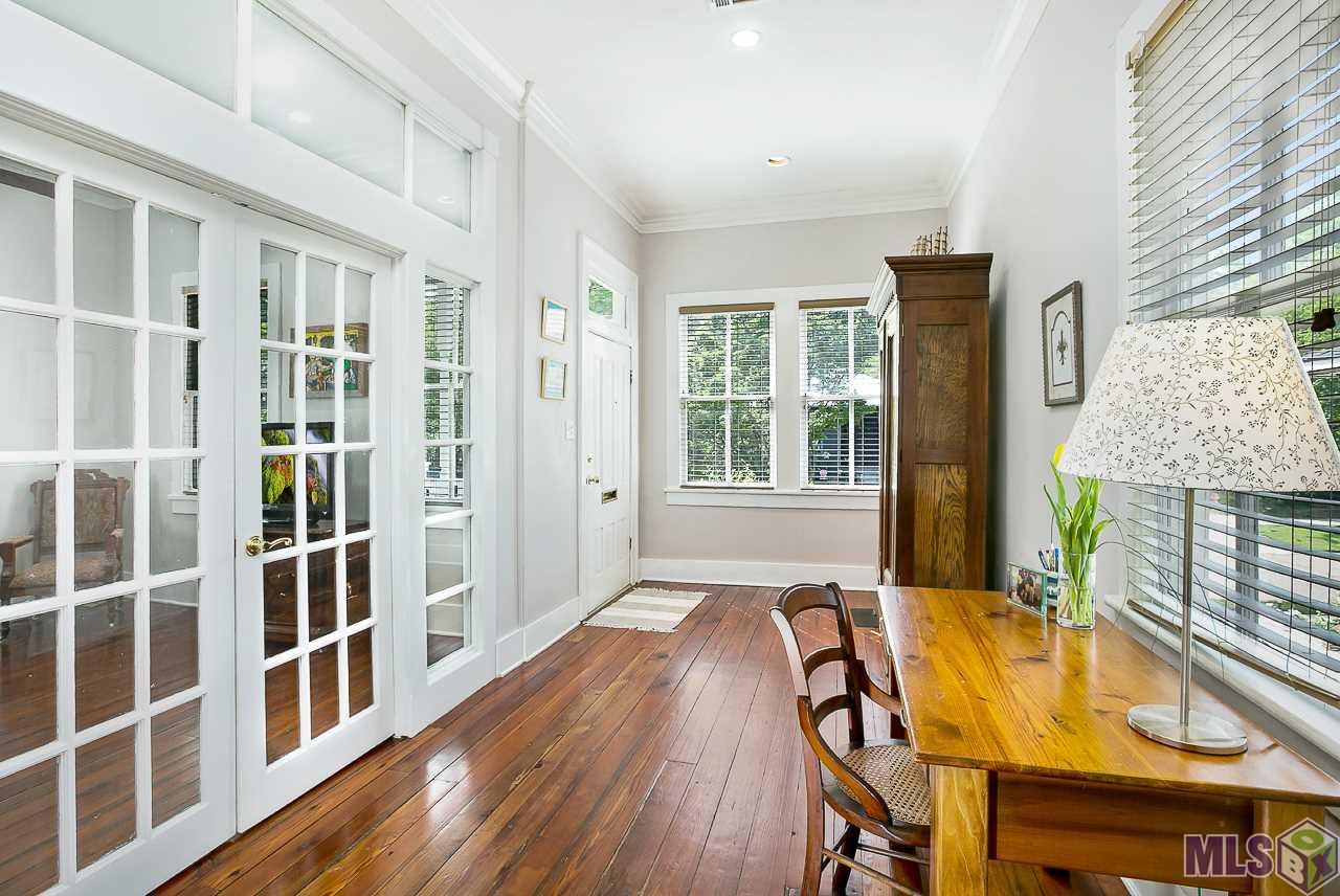 727 Maximillian Street Baton Rouge, LA 70802 - Photo 5 of 22 727 MAXIMILLIAN ST