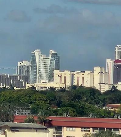 $280,000 | 1175 Northeast Miami Gardens Drive, Unit 703, Miami, FL 33179