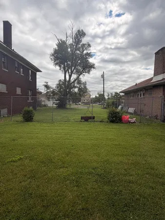 $10,000 | 431 Roosevelt Street, Gary, IN 46404