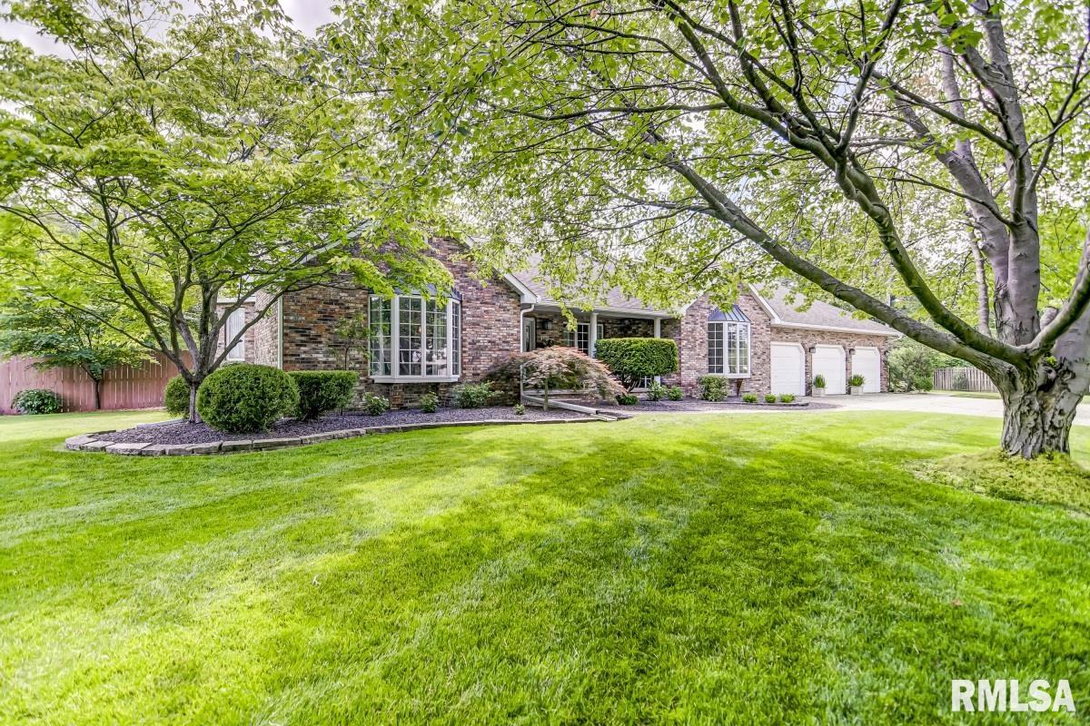 3500 Persimmon Drive Springfield, IL 62712 - Photo 1 of 61 Gallery Image 1