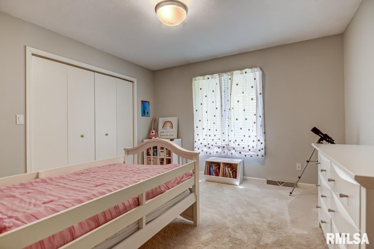 3500 Persimmon Drive Springfield, IL 62712 - Photo 36 of 61 Gallery Image 36