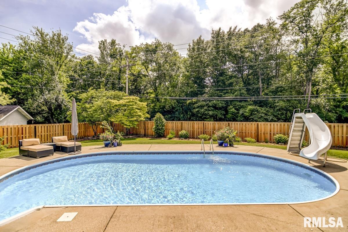 3500 Persimmon Drive Springfield, IL 62712 - Photo 58 of 61 Gallery Image 58