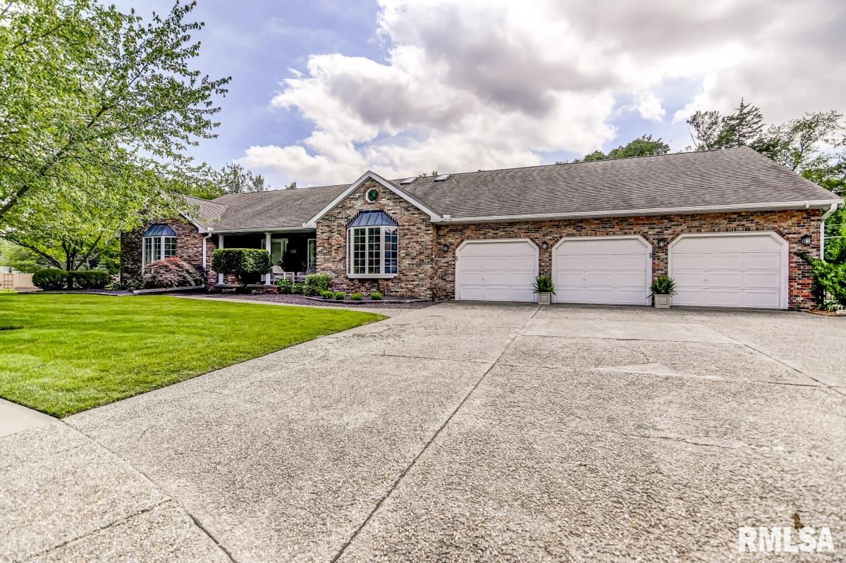 3500 Persimmon Drive Springfield, IL 62712 - Photo 6 of 61 Gallery Image 6