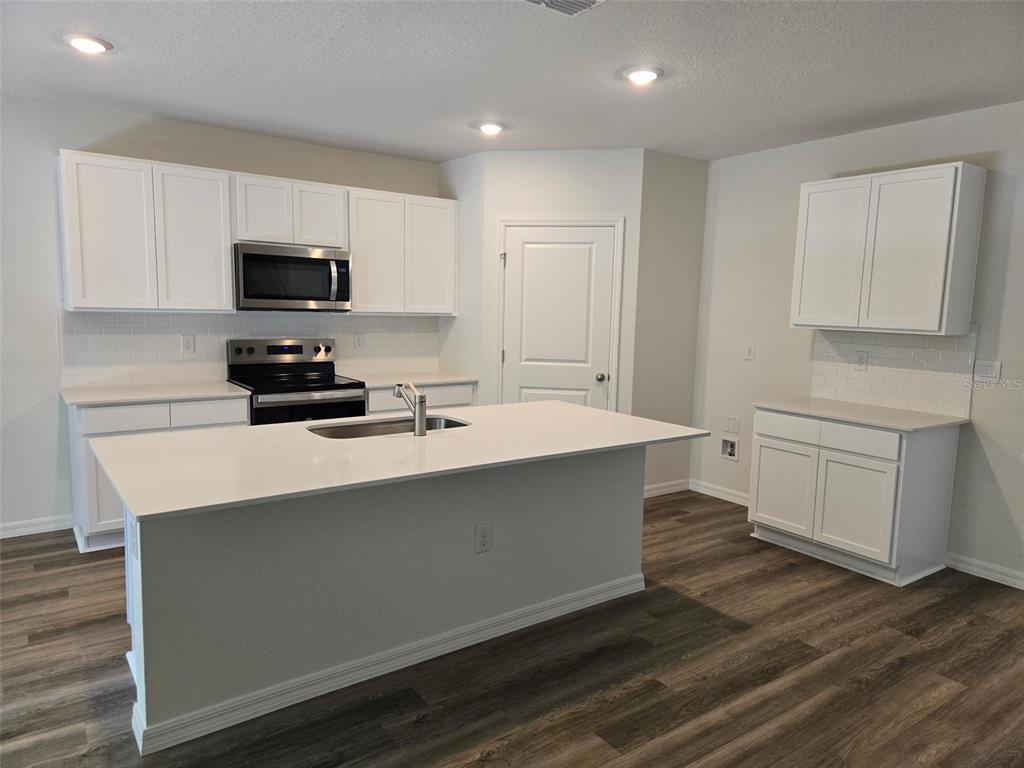 508 Coronado Cv Road New Smyrna Beach, FL 32168 - Photo 8 of 34