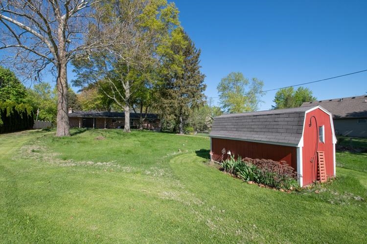 51832 Orange Road South Bend, IN 46628 - Photo 31 of 36 Gallery Image 31