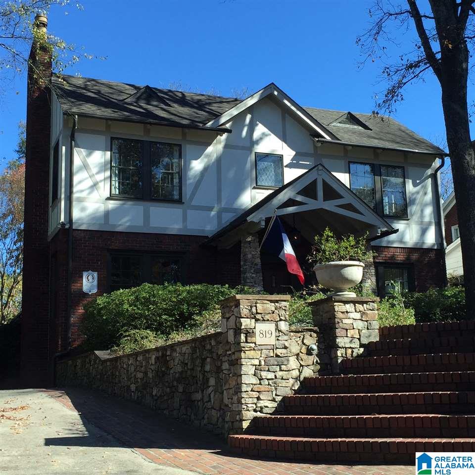819 Conroy Road South Birmingham, AL 35222 - Photo 2 of 26