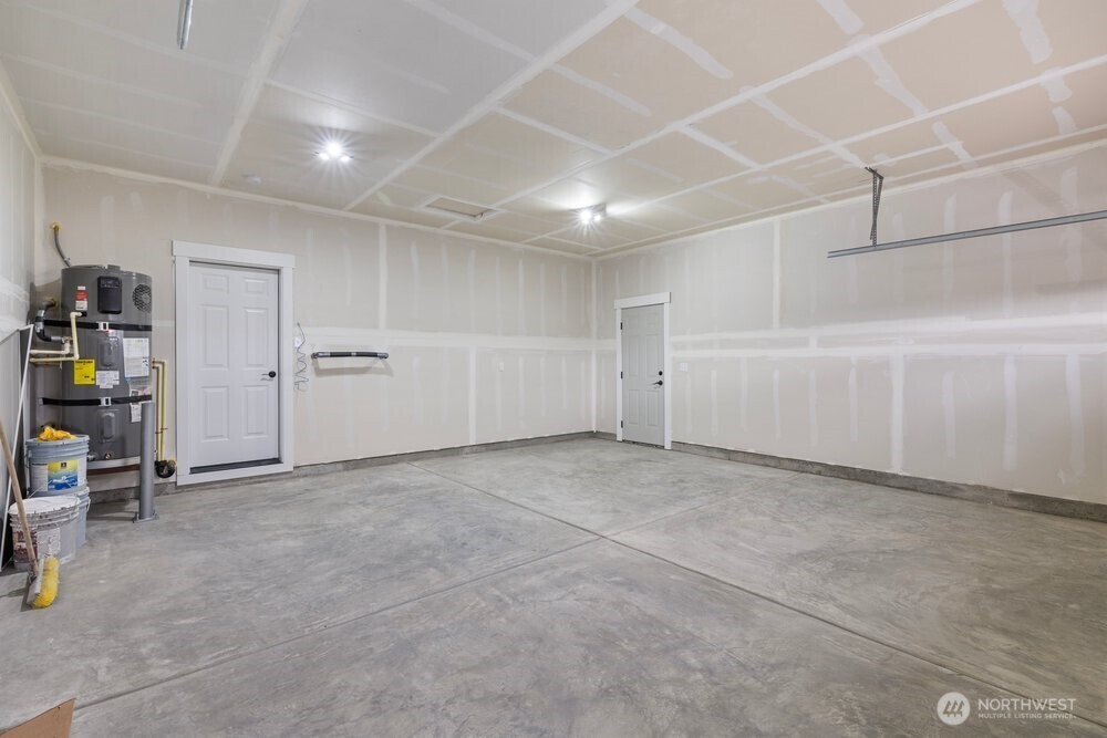 334 Spring Circle Mattawa, WA 99349 - Photo 23 of 40 a view of a storage & utility room