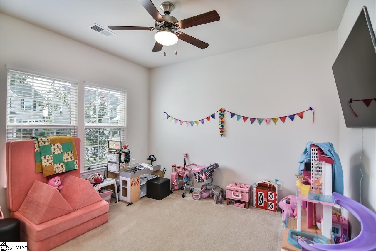 348 Bucklebury Road Greer, SC 29651 - Photo 12 of 31 Gallery Image 12