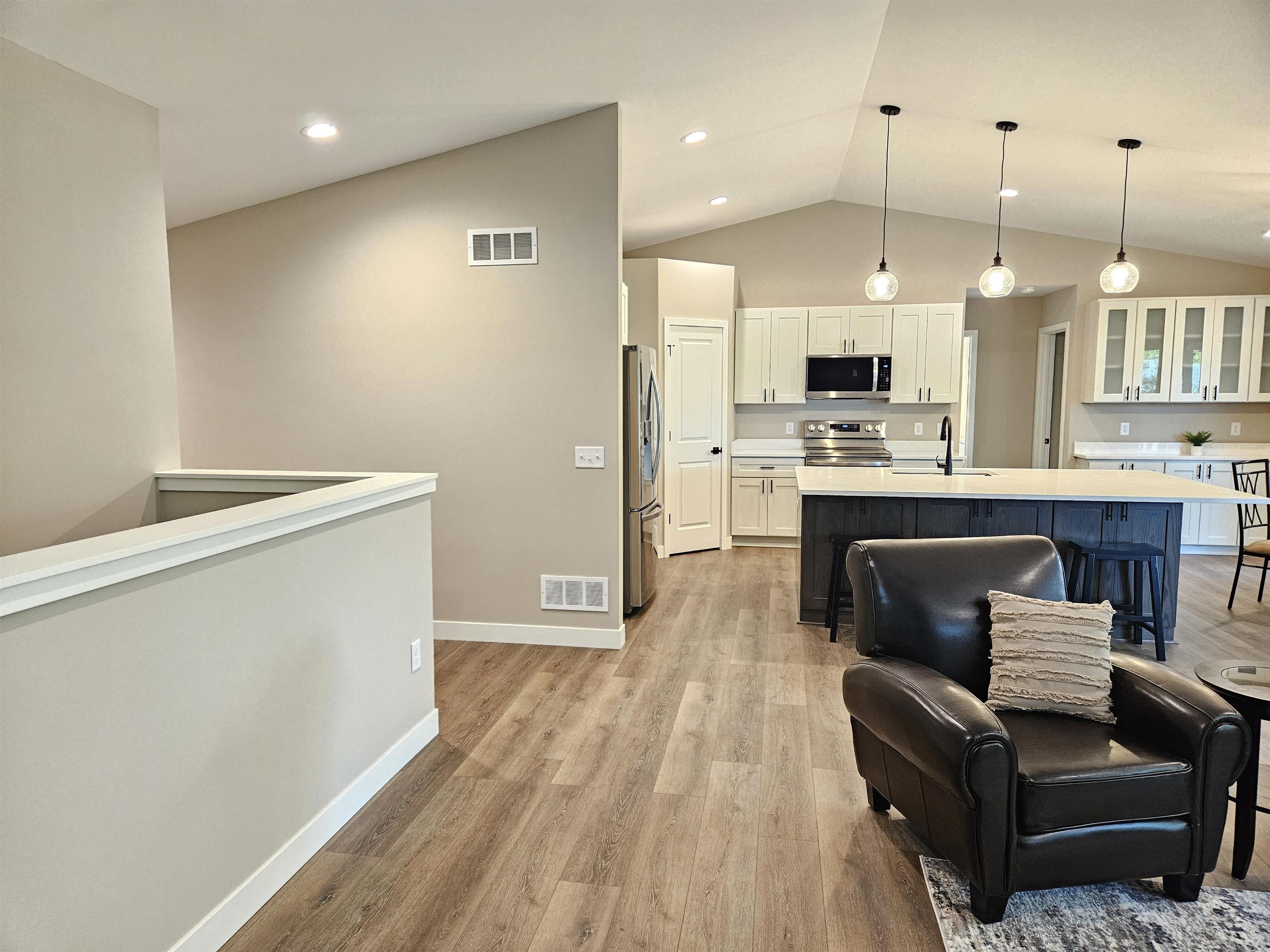 2634 Hamilton Street Portage, WI 53901 - Photo 11 of 39