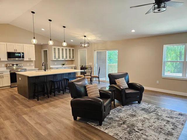 $548,900 | 2634 Hamilton Street, Portage, WI 53901