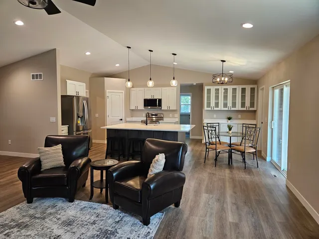 $548,900 | 2634 Hamilton Street, Portage, WI 53901