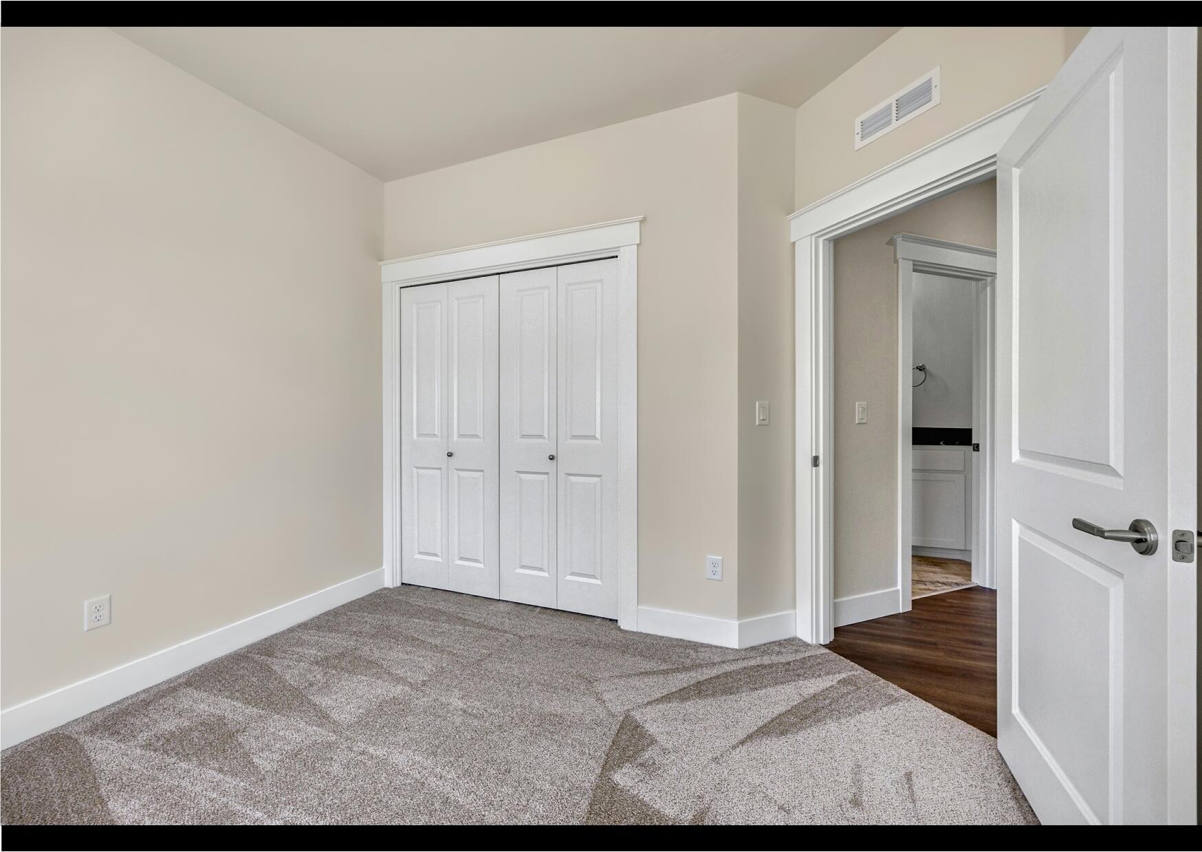 1417 River Run Street Central Point, OR 97502 - Photo 23 of 73 60