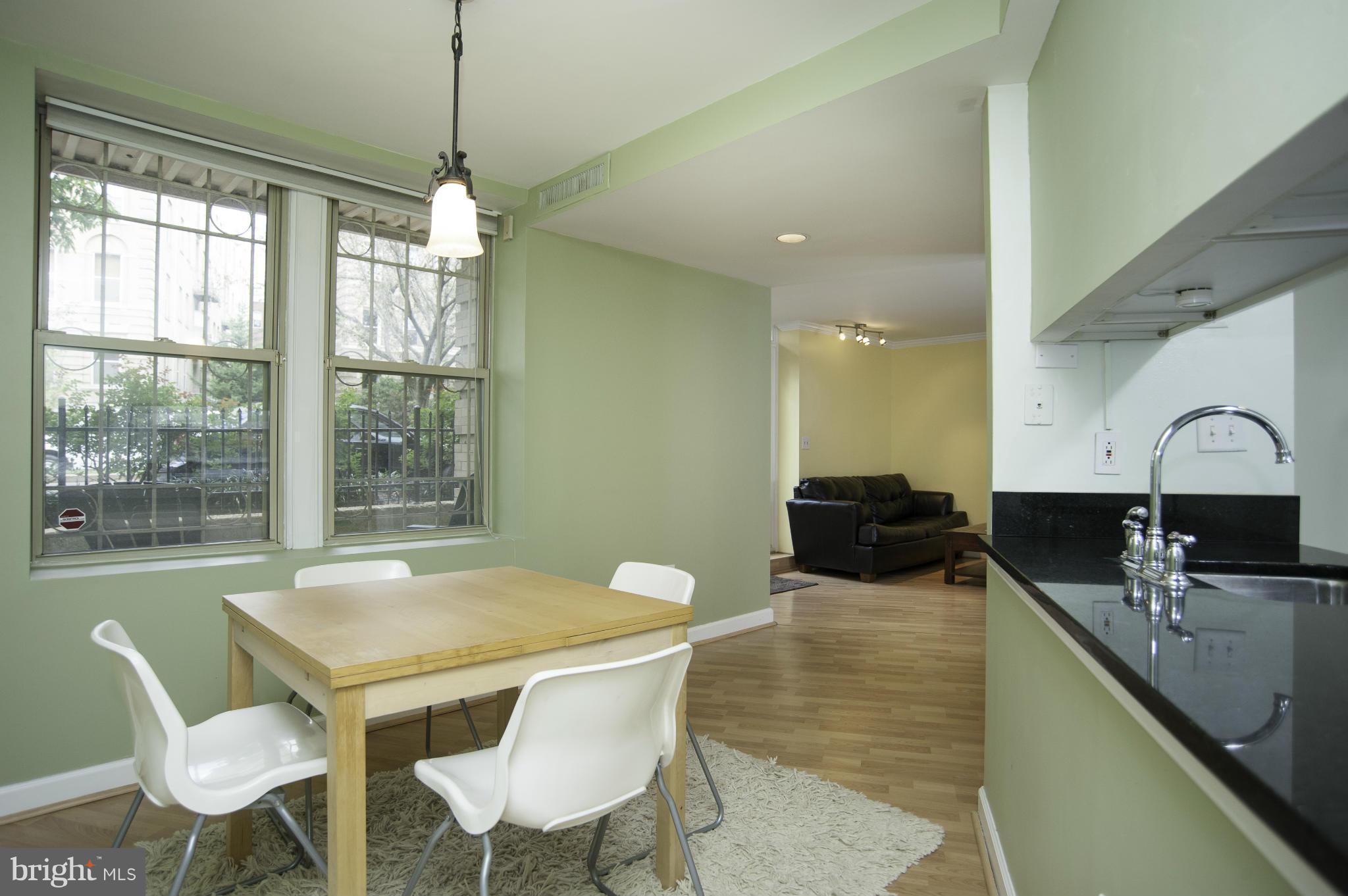 1801 Calvert Street Northwest, Unit G9 Washington, DC 20009 - Photo 11 of 25 Dining Room