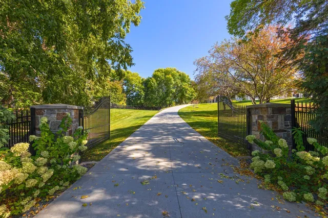 $4,175,000 | 1560 Hunter Drive, Medina, MN 55391