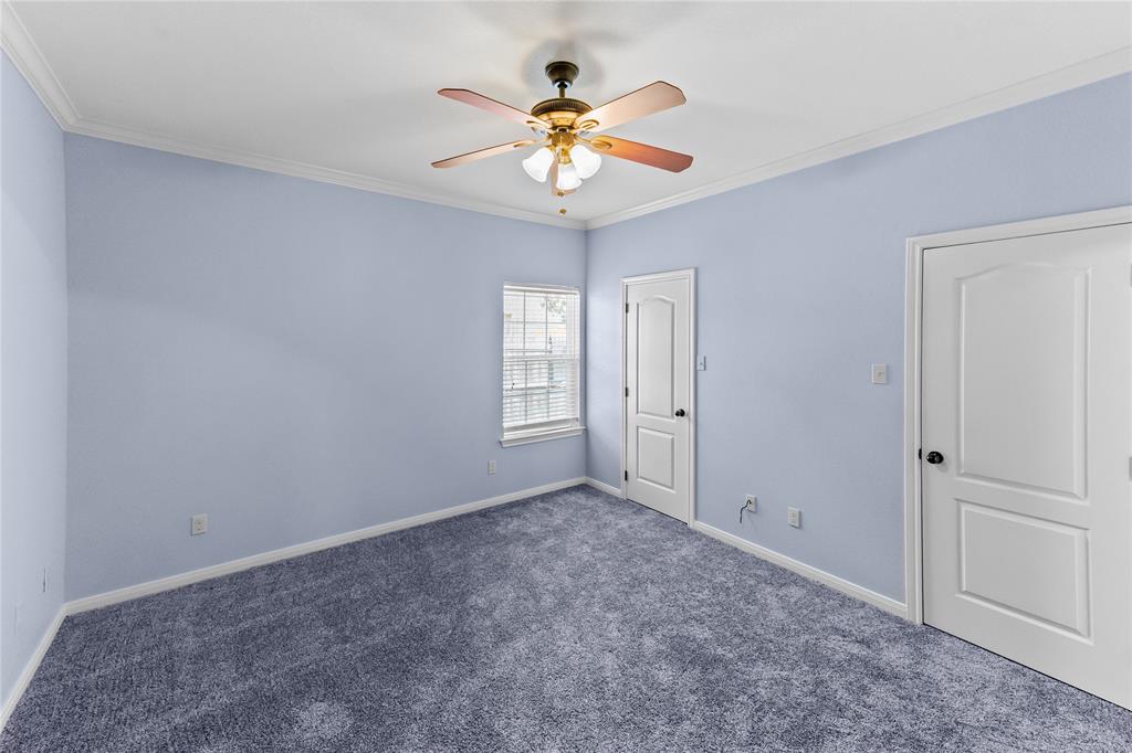 32 North Shore Circle Waco, TX 76708 - Photo 15 of 26 a view of an empty room with a window