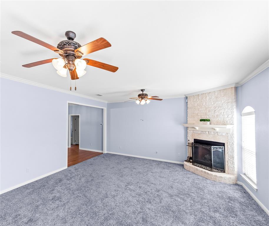 32 North Shore Circle Waco, TX 76708 - Photo 4 of 26 a view of an empty room