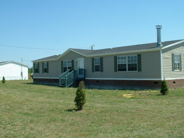 1010 Leo Road Manning, SC 29102 - Photo 1 of 1 Gallery Image 1