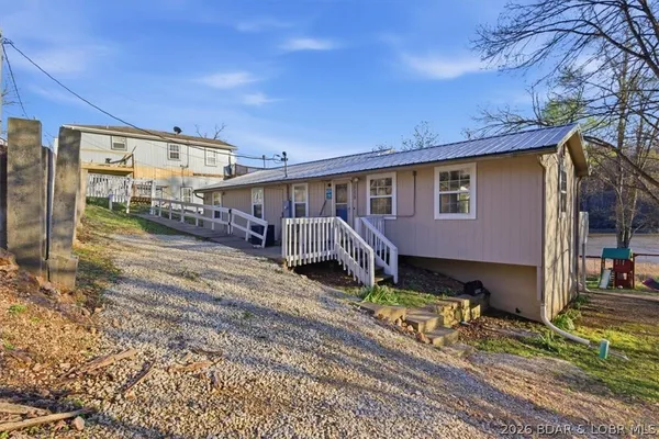 $249,900 | 29229 Hiawatha Drive, Stover, MO 65078