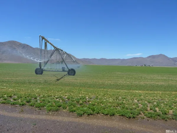 a view of a tennis court
